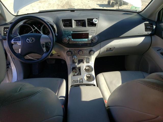 Photo 8 from auction – 2012 TOYOTA HIGHLANDER with VIN 5TDBK3EH3CS148891