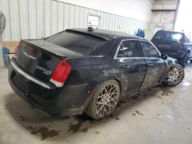 Photo 3 from auction – 2017 CHRYSLER 300 LIMITE with VIN 2C3CCAAG6HH596975