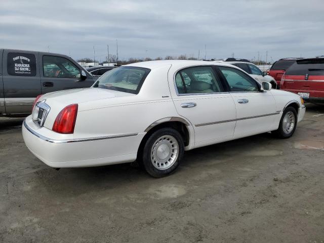 Photo 3 from auction – 2001 LINCOLN TOWN CAR E with VIN 1LNHM81W51Y622097