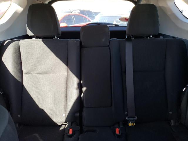 Photo 10 from auction – 2018 TOYOTA RAV4 LE with VIN 2T3BFREV3JW730031