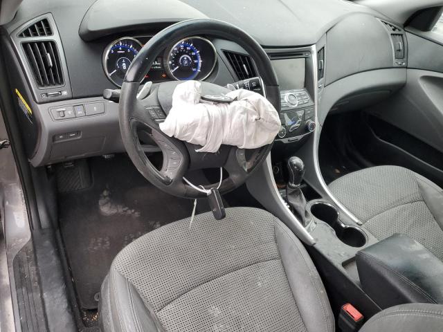 Photo 8 from auction – 2012 HYUNDAI SONATA SE with VIN 5NPEC4ACXCH335545