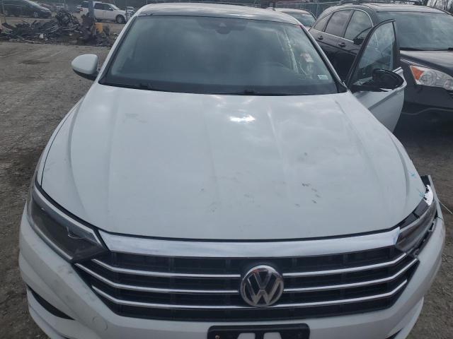 Photo 11 from auction – 2019 VOLKSWAGEN JETTA SEL with VIN 3VWEB7BU2KM255674