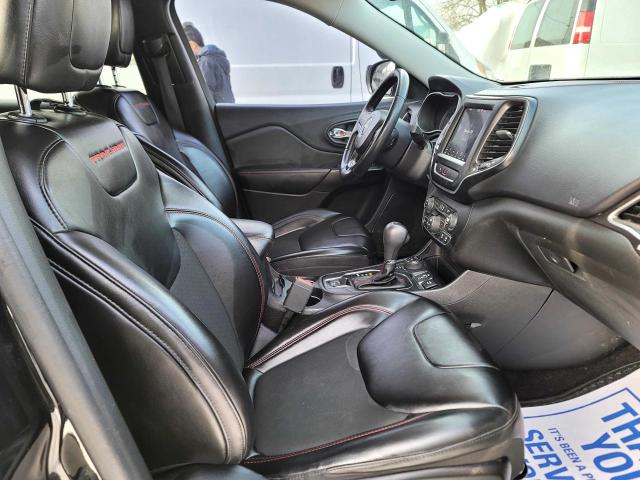 Photo 5 from auction – 2019 JEEP CHEROKEE T with VIN 1C4PJMBX0KD211398