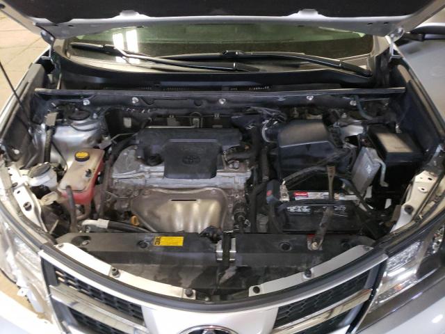 Photo 12 from auction – 2014 TOYOTA RAV4 XLE with VIN 2T3RFREV4EW155524