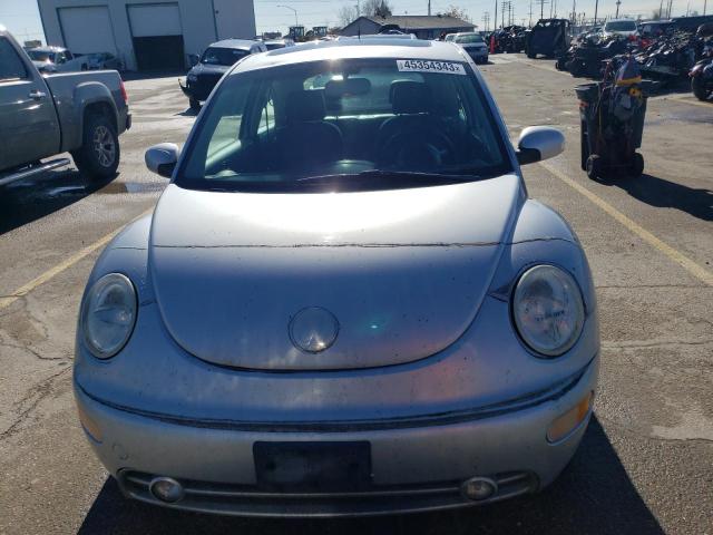 Photo 5 from auction – 2004 VOLKSWAGEN NEW BEETLE with VIN 3VWCD31C54M409106