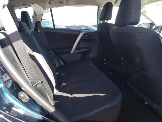 Photo 11 from auction – 2018 TOYOTA RAV4 LE with VIN 2T3BFREV3JW730031
