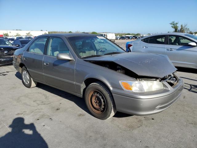 Photo 4 from auction – 2000 TOYOTA CAMRY CE with VIN 4T1BG22K8YU003369