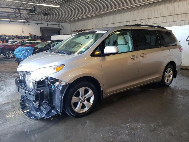 Photo 1 from auction – 2015 TOYOTA SIENNA LE with VIN 5TDKK3DC6FS539284