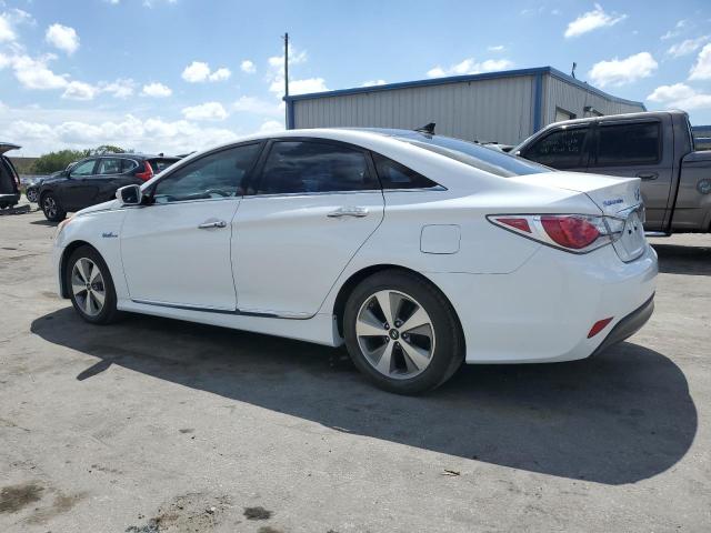 Photo 2 from auction – 2011 HYUNDAI SONATA HYB with VIN KMHEC4A40BA016827