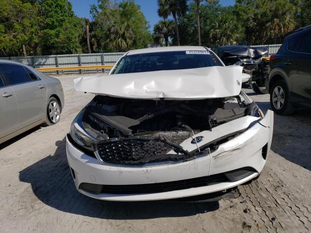 Photo 5 from auction – 2017 KIA FORTE LX with VIN 3KPFL4A77HE114648
