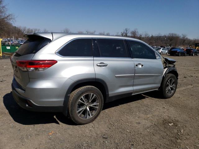 Photo 3 from auction – 2019 TOYOTA HIGHLANDER with VIN 5TDBZRFH1KS727289