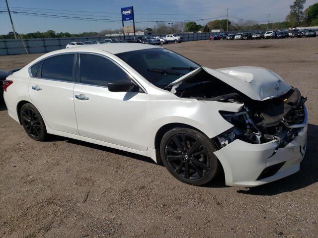Photo 4 from auction – 2017 NISSAN ALTIMA 2.5 with VIN 1N4AL3AP1HC233913
