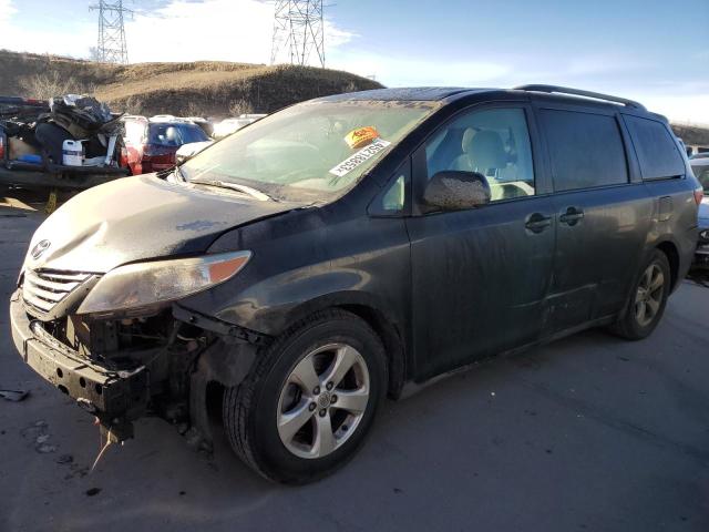 Photo 1 from auction – 2015 TOYOTA SIENNA LE with VIN 5TDKK3DC1FS685575