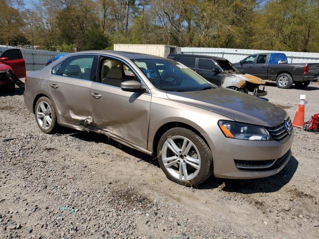 Photo 4 from auction – 2015 VOLKSWAGEN PASSAT SE with VIN 1VWBV7A39FC016505