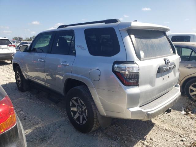 Photo 2 from auction – 2019 TOYOTA 4RUNNER SR with VIN JTEBU5JR1K5692830