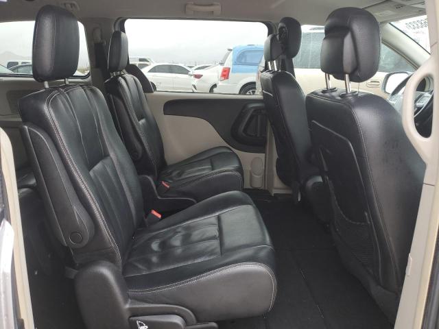 Photo 11 from auction – 2014 CHRYSLER TOWN & COU with VIN 2C4RC1BG3ER203556