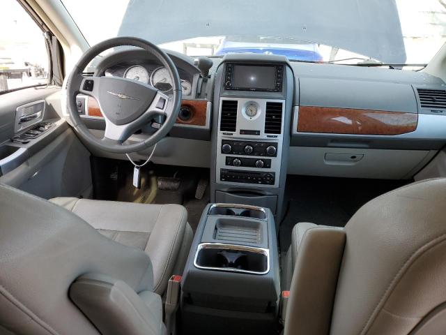Photo 8 from auction – 2008 CHRYSLER TOWN & COU with VIN 2A8HR54P18R710838