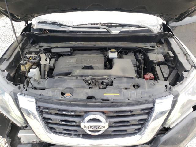 Photo 12 from auction – 2017 NISSAN PATHFINDER with VIN 5N1DR2MN1HC905376
