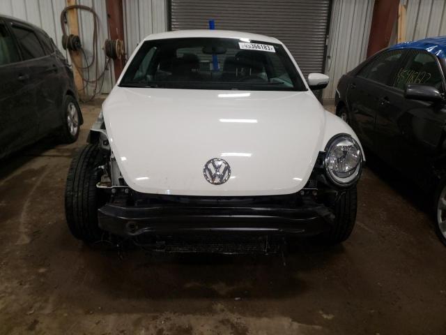Photo 5 from auction – 2012 VOLKSWAGEN BEETLE with VIN 3VWHP7AT9CM631554
