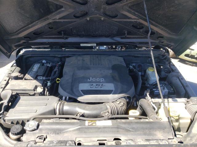 Photo 12 from auction – 2013 JEEP WRANGLER U with VIN 1C4BJWDG5DL530680