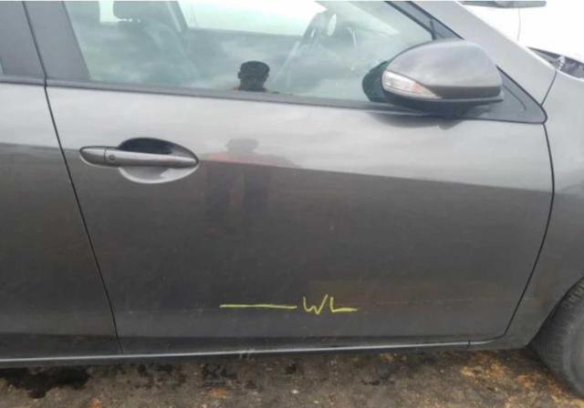 Photo 9 from auction – 2013 MAZDA 3 I with VIN JM1BL1W78D1816982