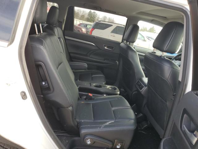 Photo 10 from auction – 2018 TOYOTA HIGHLANDER with VIN 5TDJZRFH3JS893050