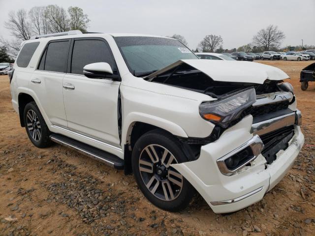 Photo 4 from auction – 2015 TOYOTA 4RUNNER SR with VIN JTEBU5JR5F5274065