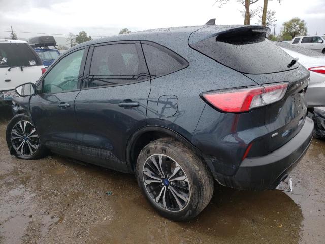Photo 2 from auction – 2022 FORD ESCAPE SE with VIN 1FMCU0BZ0NUA05627