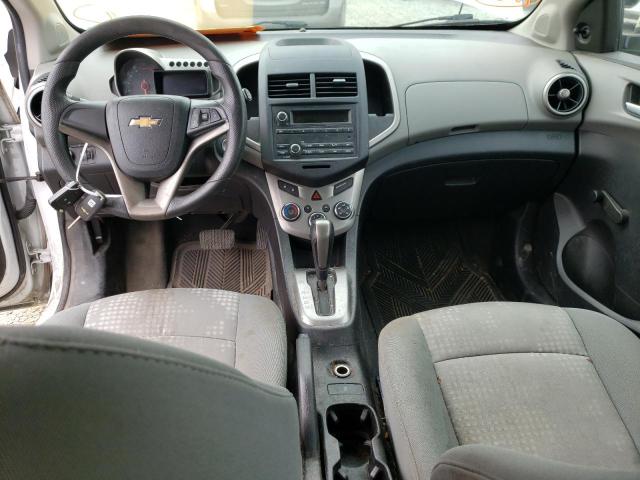Zdjęcie 8 z aukcji – 2014 CHEVROLET SONIC LS z VIN 1G1JA6SH7E4140675
