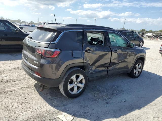 Photo 3 from auction – 2017 JEEP COMPASS LA with VIN 3C4NJDBB5HT629213