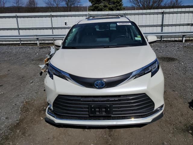 Photo 5 from auction – 2021 TOYOTA SIENNA XLE with VIN 5TDYSKFC4MS014173