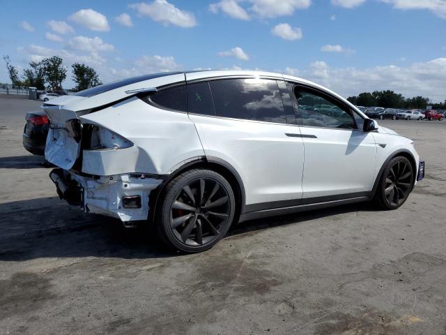 Photo 3 from auction – 2016 TESLA MODEL X with VIN 5YJXCBE41GF015356