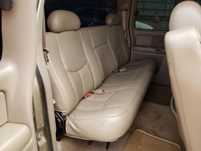Photo 10 from auction – 2004 CHEVROLET SILVERADO with VIN 1GCEK19T54Z271057