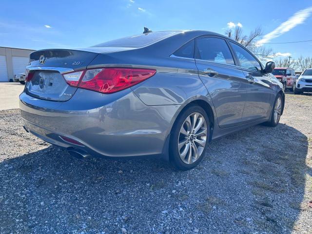 Zdjęcie 4 z aukcji – 2013 HYUNDAI SONATA SE z VIN 5NPEC4AB2DH512355