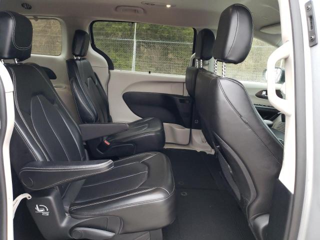 Photo 11 from auction – 2020 CHRYSLER VOYAGER LX with VIN 2C4RC1DG0LR260520