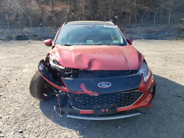 Photo 5 from auction – 2020 FORD ESCAPE SEL with VIN 1FMCU9H67LUC71273