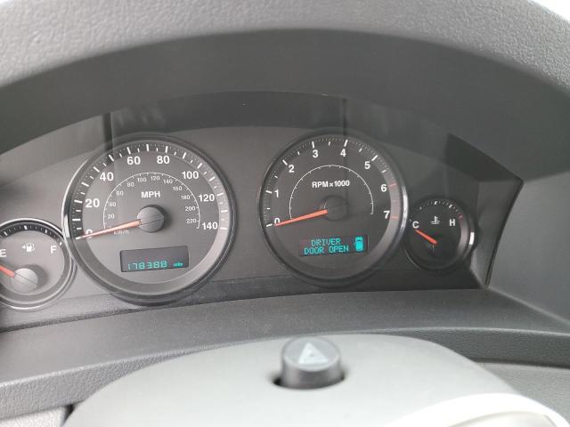 Photo 9 from auction – 2005 JEEP GRAND CHER with VIN 1J4HR48N45C622052