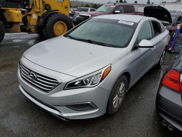 HYUNDAI SONATA SE 2017 with VIN 5NPE24AF0HH458386 - Photo from auction