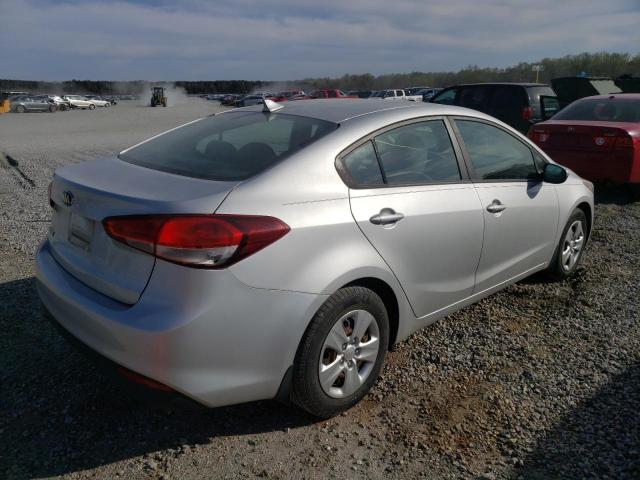 Photo 3 from auction – 2017 KIA FORTE LX with VIN 3KPFK4A73HE045458