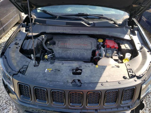 Photo 11 from auction – 2019 JEEP COMPASS LA with VIN 3C4NJDBB1KT697211