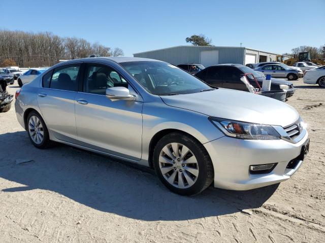 Photo 4 from auction – 2013 HONDA ACCORD EXL with VIN 1HGCR2F81DA128552
