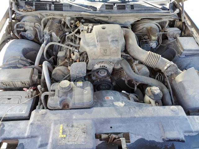 Photo 11 from auction – 2003 MERCURY GRAND MARQ with VIN 2MEFM75W23X701728