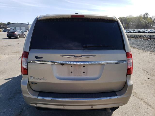 Photo 6 from auction – 2015 CHRYSLER TOWN & COU with VIN 2C4RC1CGXFR534845