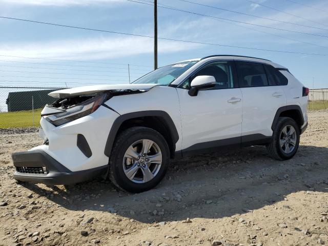 TOYOTA RAV4 XLE 2022 with VIN 2T3W1RFV2NW201626 - Photo from auction