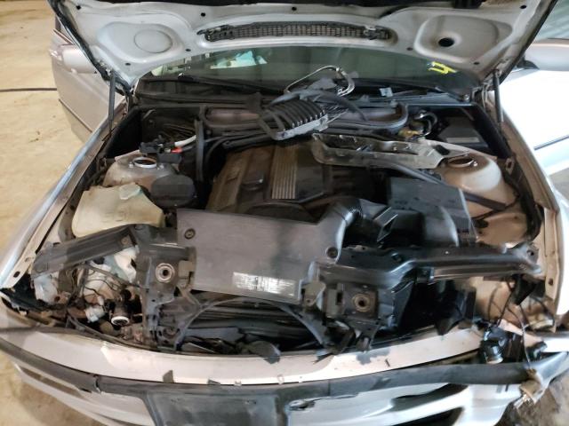 Photo 11 from auction – 2000 BMW 323 IT with VIN WBAAR3345YJM02710