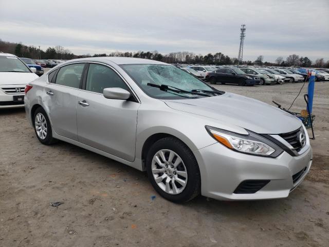Photo 4 from auction – 2017 NISSAN ALTIMA 2.5 with VIN 1N4AL3AP2HN332812