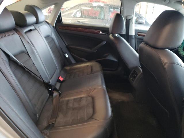 Photo 10 from auction – 2013 VOLKSWAGEN PASSAT SEL with VIN 1VWCH7A36DC025543
