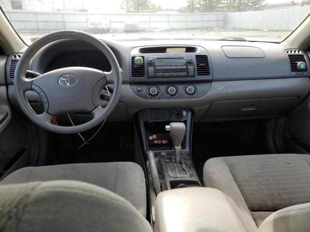 Photo 8 from auction – 2005 TOYOTA CAMRY LE with VIN 4T1BE30K15U615598