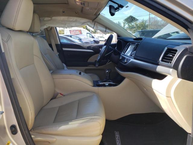 Photo 7 from auction – 2015 TOYOTA HIGHLANDER with VIN 5TDJKRFH1FS133128