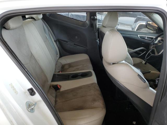 Photo 10 from auction – 2014 HYUNDAI VELOSTER with VIN KMHTC6AD0EU196509